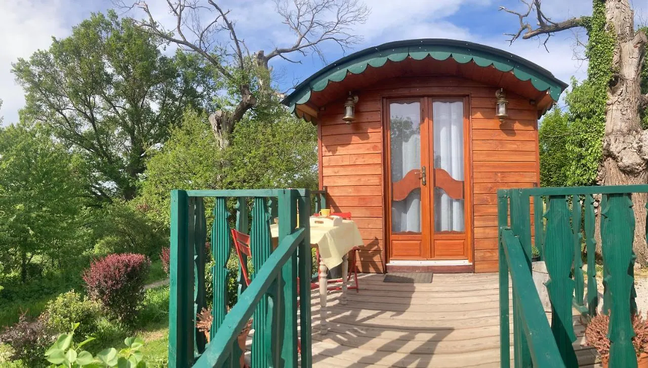 Holiday home Domaine La Carriere Villa Toulon-sur-Allier